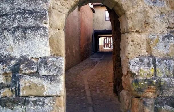 Mencia Villa Mansilla de las Mulas Eksteriør bilde